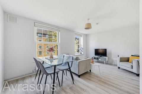 Gosling Way, London