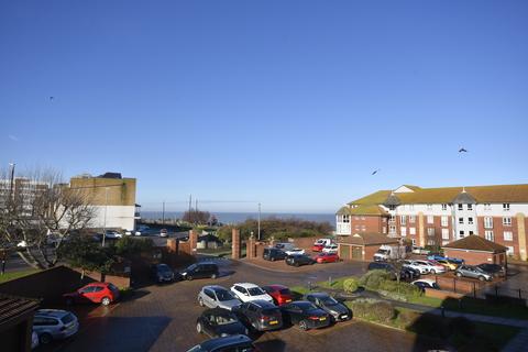 1 bedroom property for sale, Queens Parade, Margate