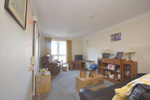 1 bedroom property for sale, Queens Parade, Margate
