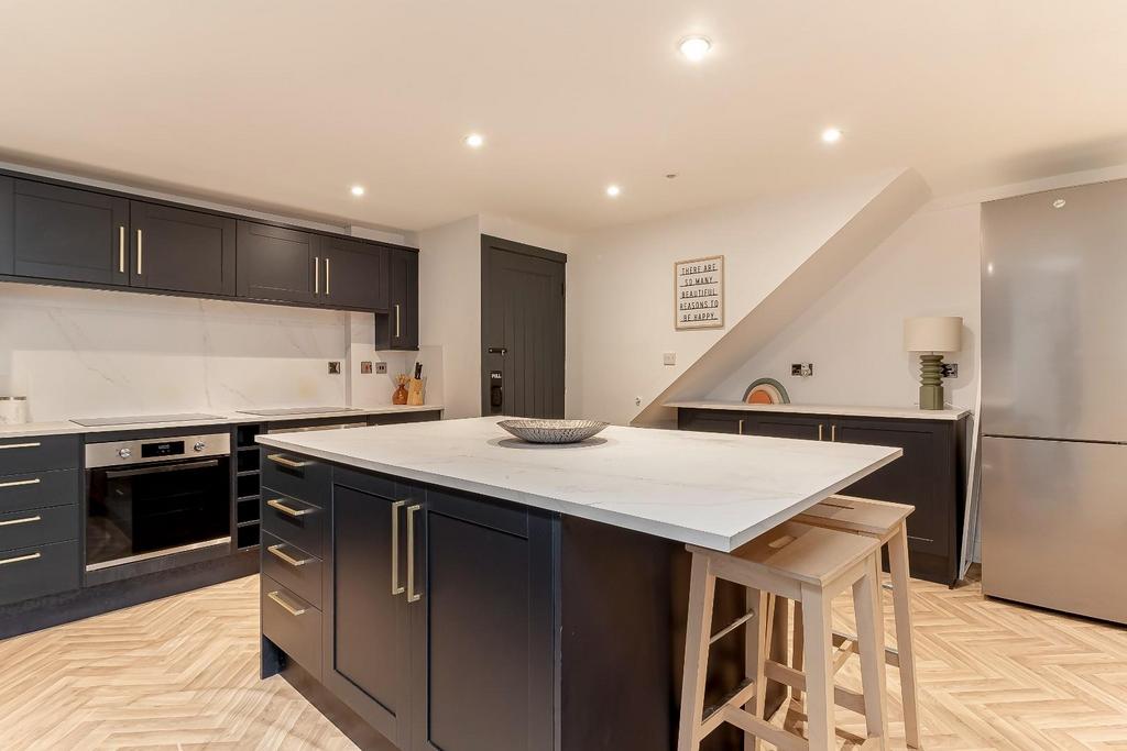 Dining Kitchen - D.jpg