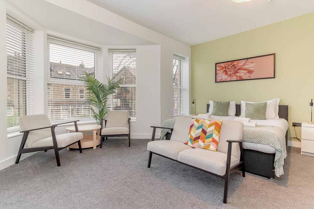 Bedroom 4 - B.jpg