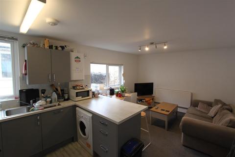 undefined, Hill Park Crescent (Student Property x 3 Bedrooms), Plymouth PL4