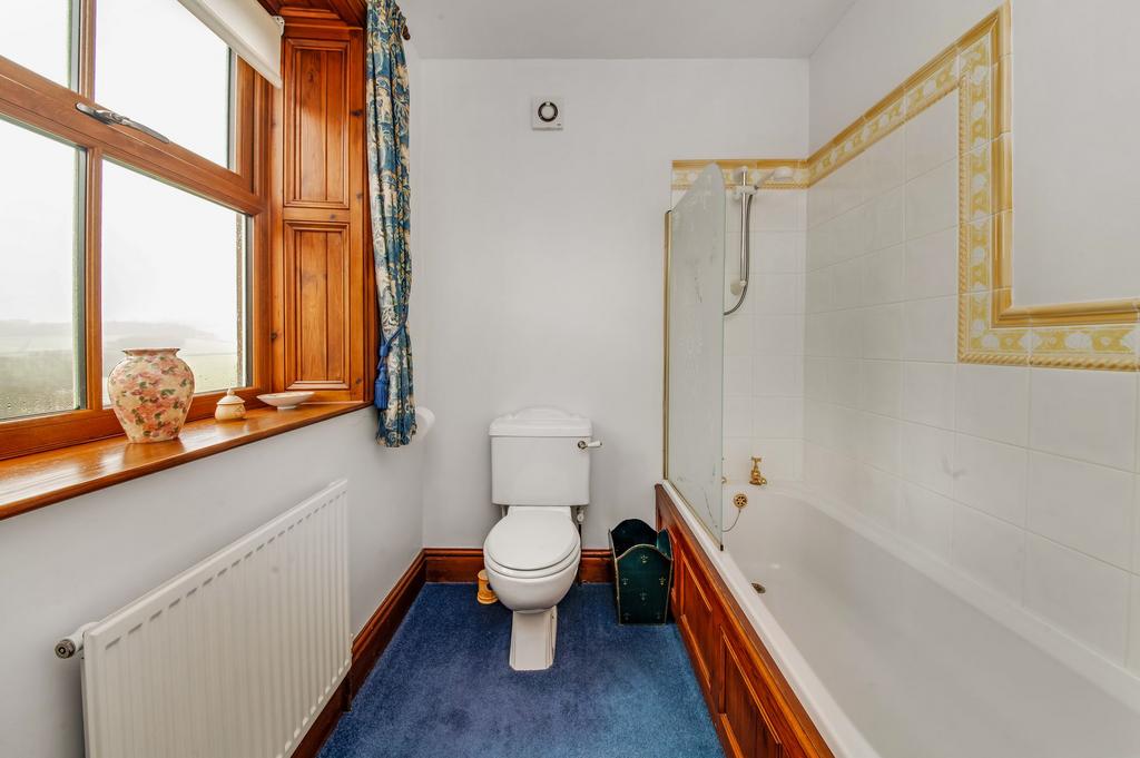 Bedroom two en suite