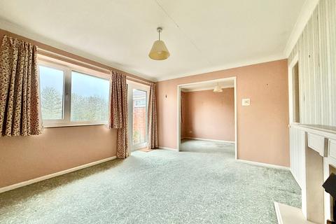 2 bedroom bungalow for sale, Dales Road, Ipswich IP1