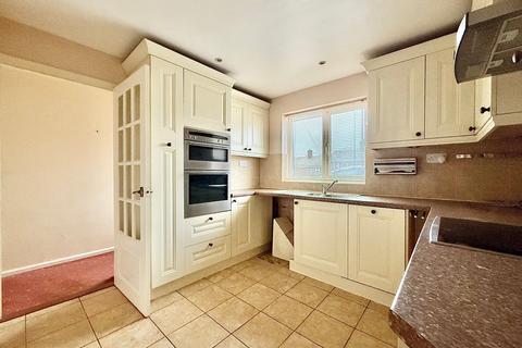 2 bedroom bungalow for sale, Dales Road, Ipswich IP1