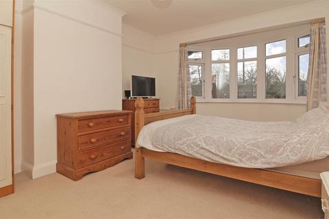 undefined, Mottingham Road, London SE9