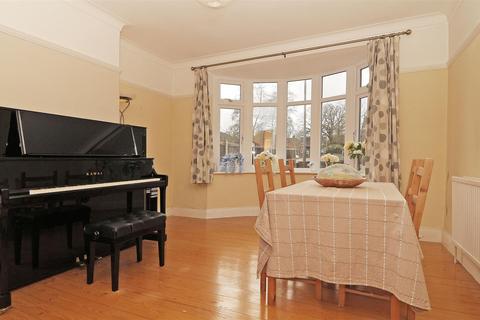 undefined, Mottingham Road, London SE9