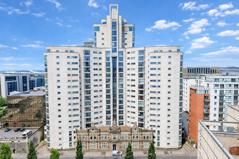 Penthouse, Altolusso, Bute Terrace, Cardiff