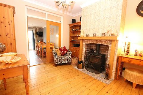 3 bedroom semi-detached house for sale, Watering Lane, Collingtree