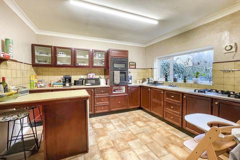 undefined, Pinehurst Cottages, Thornhill Road, Swindon, SN3