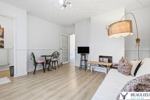 2 bedroom terraced house for sale, Chigwell IG7