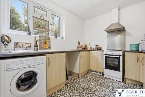 2 bedroom terraced house for sale, Chigwell IG7