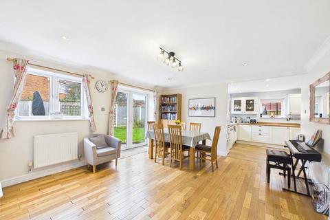 3 bedroom detached house for sale, Purleigh Avenue, Worcester, Worcestershire, WR4