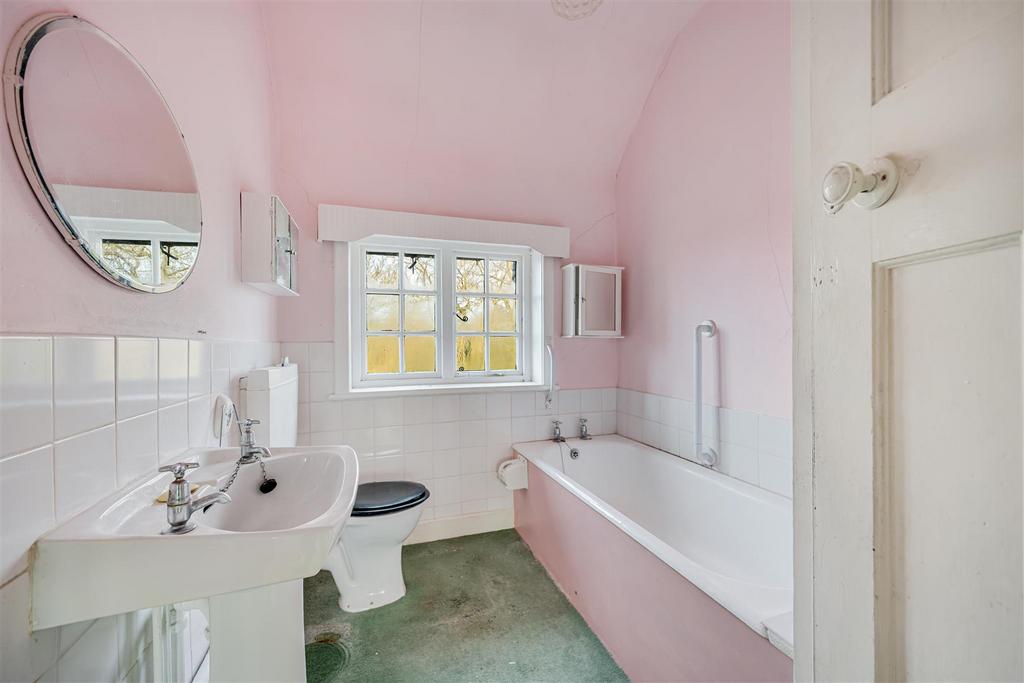 Family bathroom