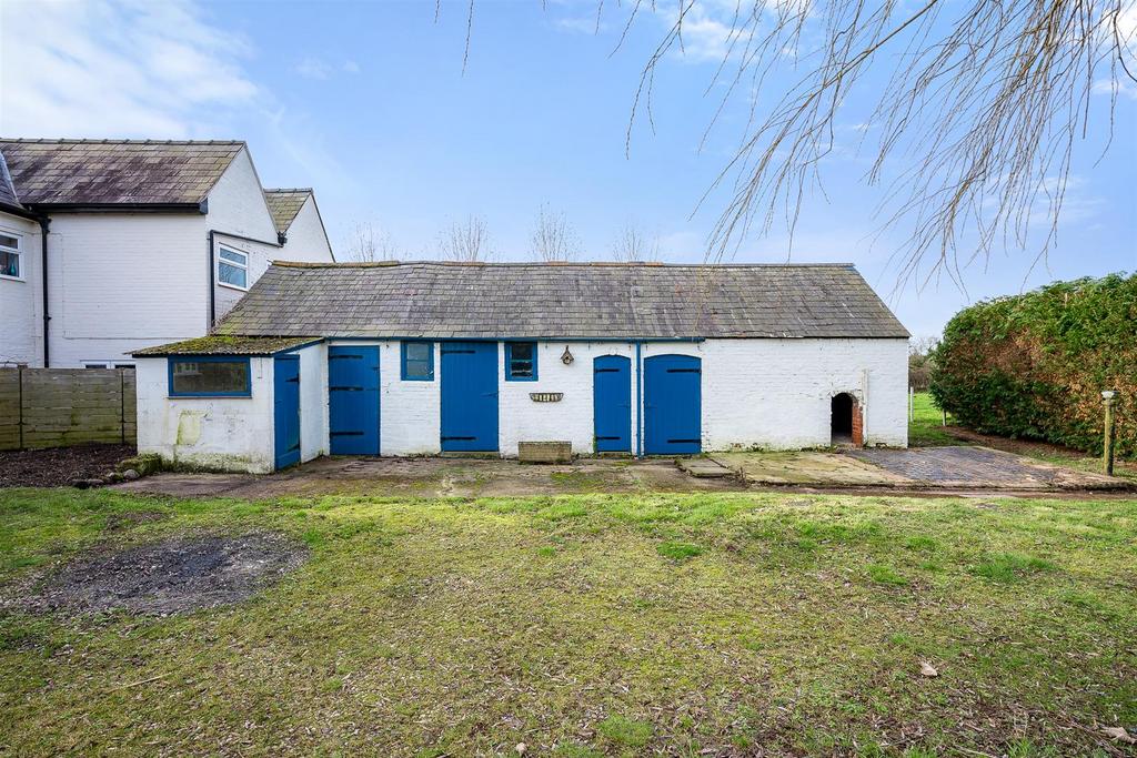 Outbuilding