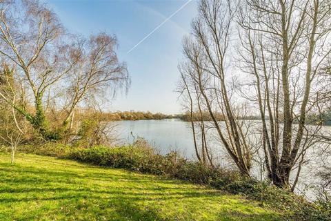 undefined, The Worple, Staines-Upon-Thames TW19