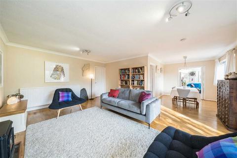 undefined, The Worple, Staines-Upon-Thames TW19