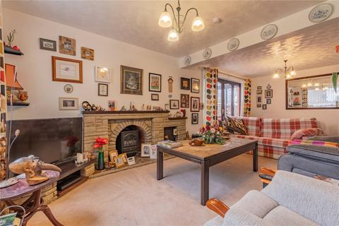 4 bedroom detached house for sale, Greenshank Close, Greater Manchester OL11