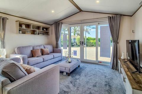 2 bedroom park home for sale, Polperro Holiday Park