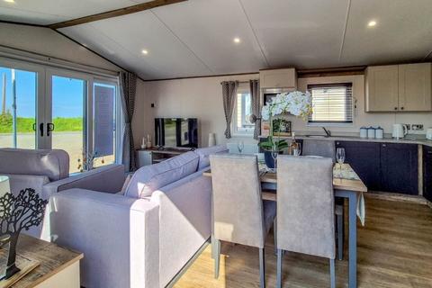 2 bedroom park home for sale, Polperro Holiday Park