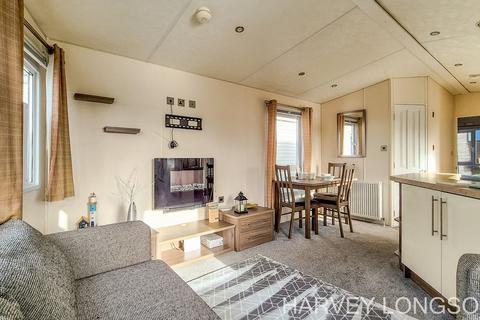 2 bedroom park home for sale, Polperro Holiday Park