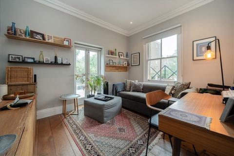 2 bedroom flat for sale, Ladbroke Grove, London W10