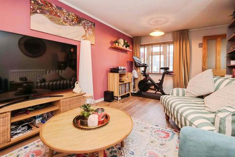 3 bedroom terraced house for sale, Maytree Close, Birmingham
