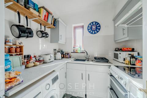 2 bedroom flat for sale, Acer Grove, Woodlands Acer Grove, IP8