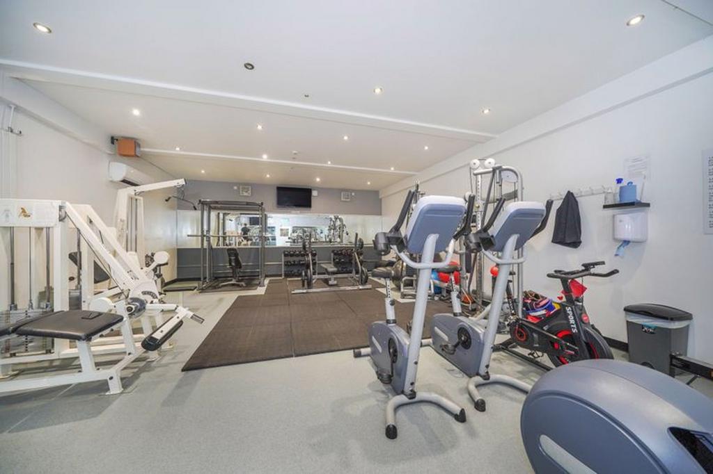 Leisure complex