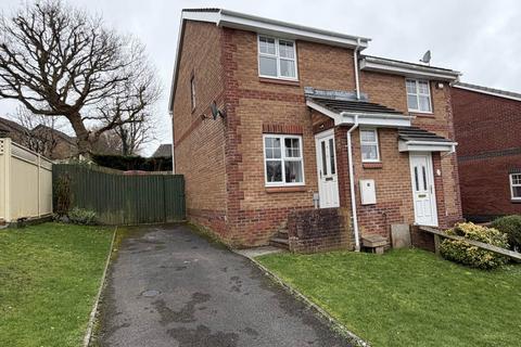2 bedroom semi-detached house to rent, Coed Y Felin, Barry, Vale of Glamorgan