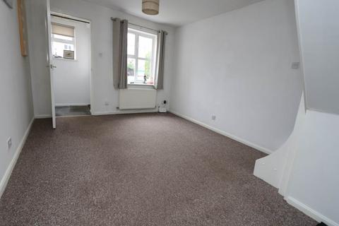 2 bedroom semi-detached house to rent, Coed Y Felin, Barry, Vale of Glamorgan