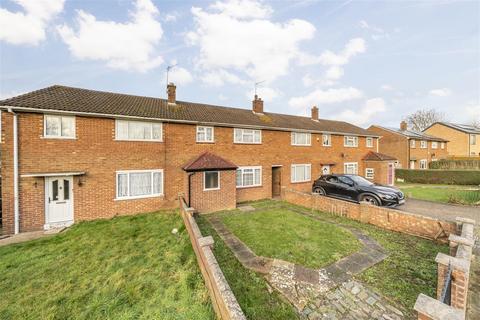 3 bedroom terraced house for sale, Dabbs Hill Lane, Northolt . UB5 4DD