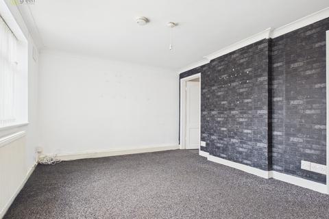 1 bedroom maisonette for sale, Laburnum Avenue, Birmingham, B37