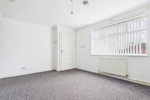 1 bedroom maisonette for sale, Laburnum Avenue, Birmingham, B37