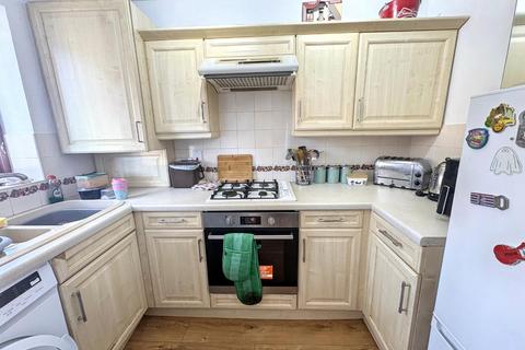 2 bedroom terraced house to rent, The Meadows, Marshfield, Cardiff, Newport, CF3