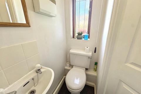 2 bedroom terraced house to rent, The Meadows, Marshfield, Cardiff, Newport, CF3