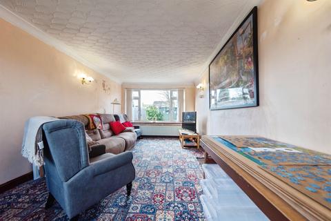 3 bedroom detached house for sale, The Chase, Pinchbeck, Spalding