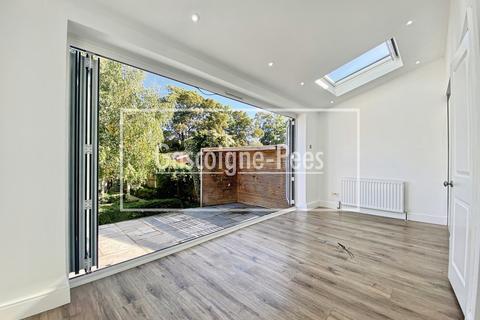 undefined, Maycross Avenue, Morden, SM4