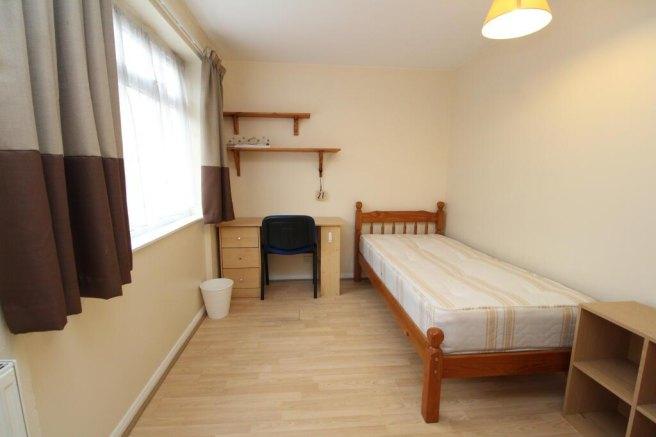 Rosalind-close-co4-3jh-963463