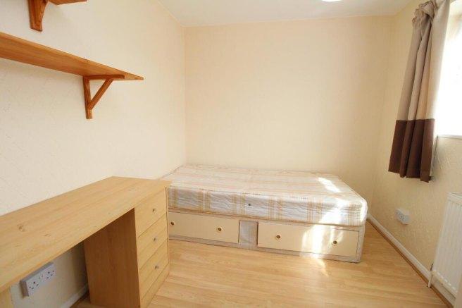 Rosalind-close-co4-3jh-963465