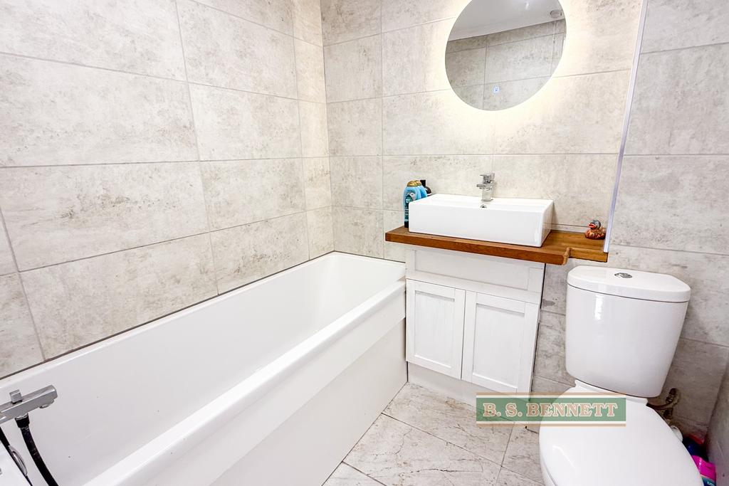 Family bathroom