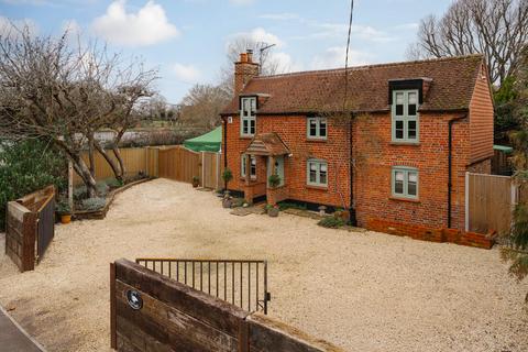 undefined, Ockham Road North, West Horsley KT24