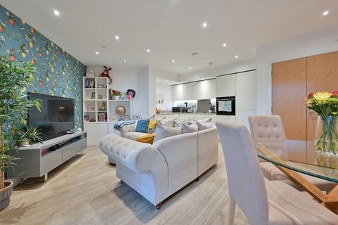 2 bedroom flat for sale, Lyon Road, Harrow, HA1