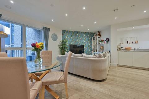 2 bedroom flat for sale, Lyon Road, Harrow, HA1