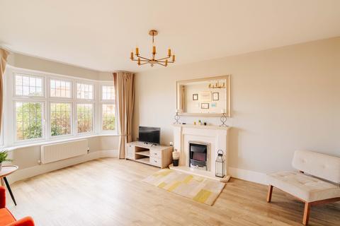 undefined, Frenchay, Bristol BS16