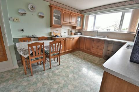 3 bedroom detached bungalow for sale, Melbury Close, Ferndown, BH22