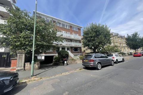 2 bedroom flat to rent, The Ambassadors, Wilbury Road, Hove