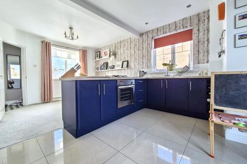 undefined, Featherstone Grove, ., Jarrow, Tyne and Wear, NE32 5YG