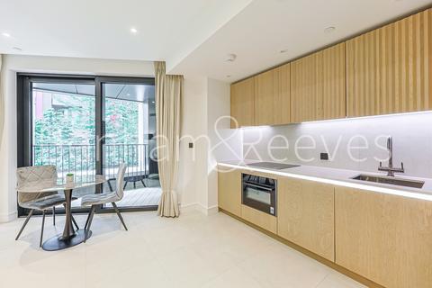 Studio to rent, Linear Place, London SW11