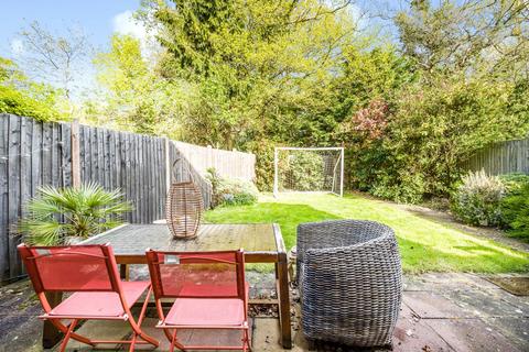 undefined, Gosden Hill Road, Guildford GU4